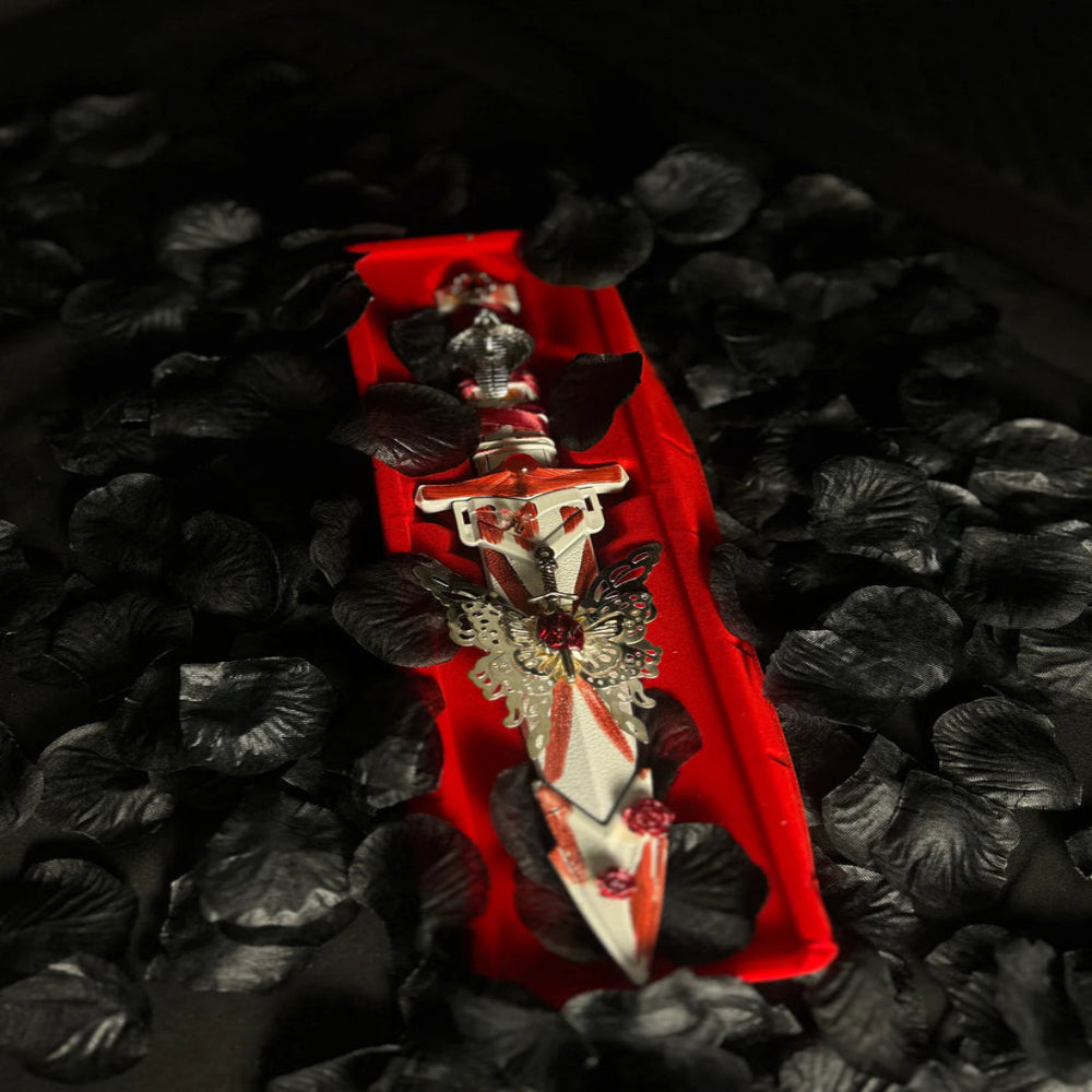 Velour Blades Daggers